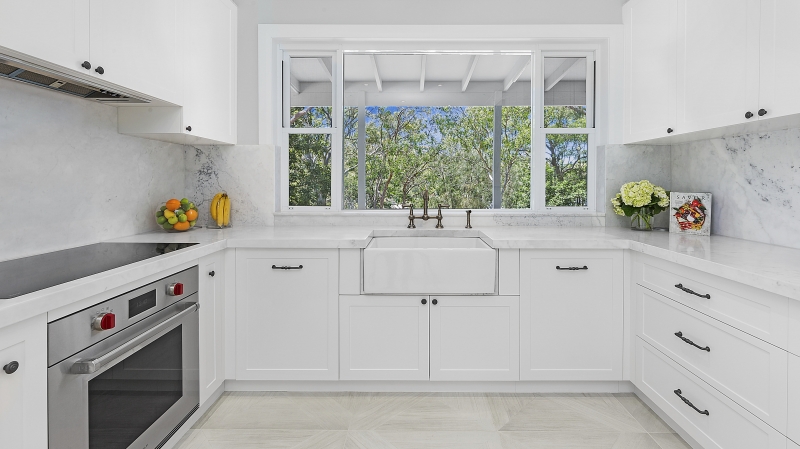 Shaker style kitchen with a Carrara marble benchtop - Oatley, Sydney